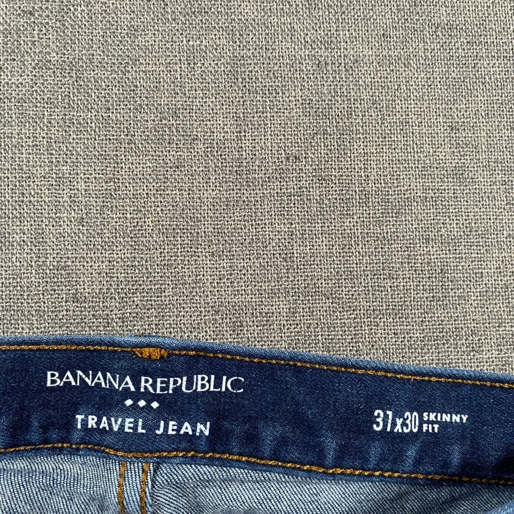 Banana Republic Travel Jean Mens 31x30‎ (Fits 31x28) Dark Wash Skinny Fit Denim